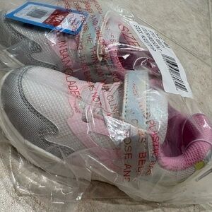 Stride Rite Ridley Iridescent sneakers